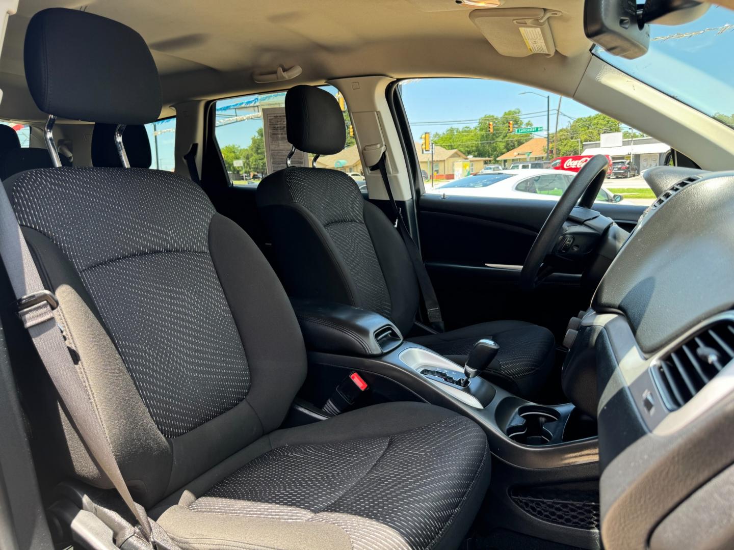 2019 GRAY DODGE JOURNEY SE (3C4PDCAB9KT) , located at 5900 E. Lancaster Ave., Fort Worth, TX, 76112, (817) 457-5456, 0.000000, 0.000000 - Photo#18